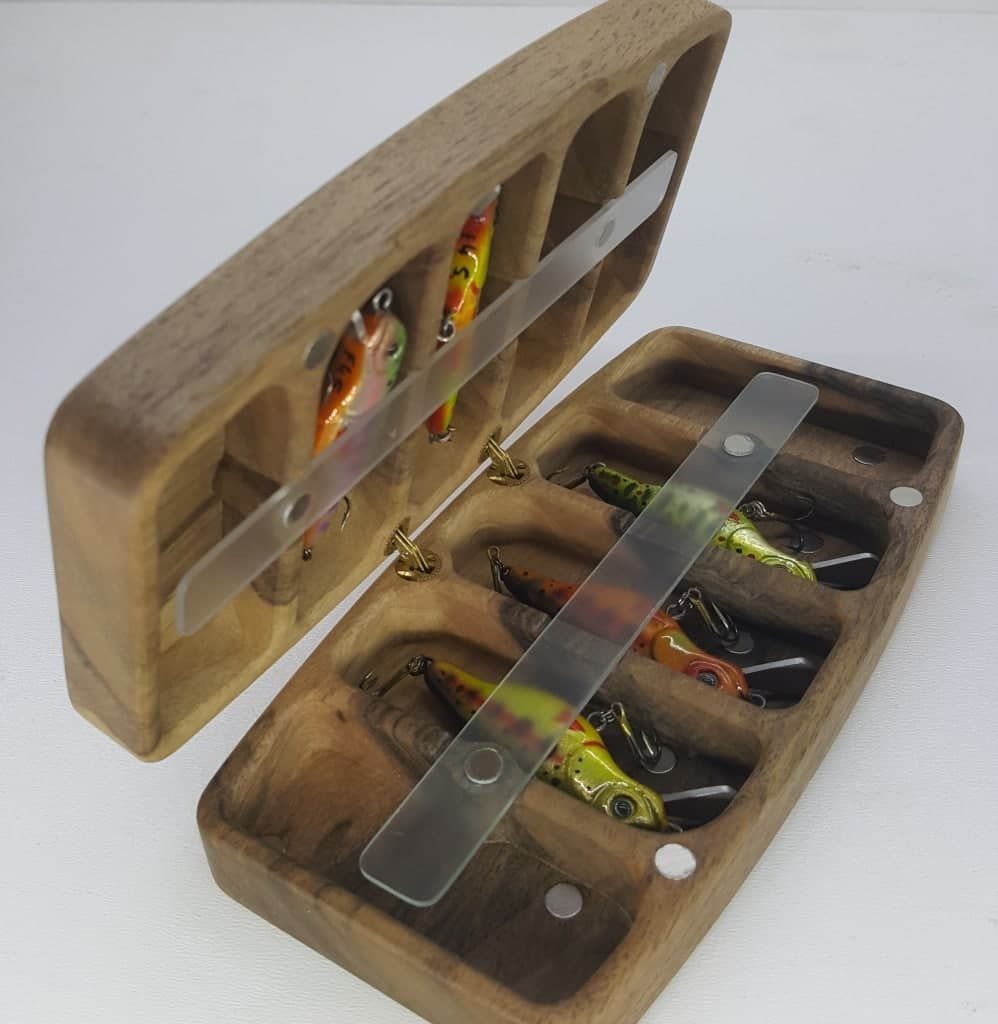Kisangel Wooden Fly Box Fly Fishing Containers Fishing Lure Box Fishing  Tackle Box for Classical Fishing Gear : : Sports & Outdoors